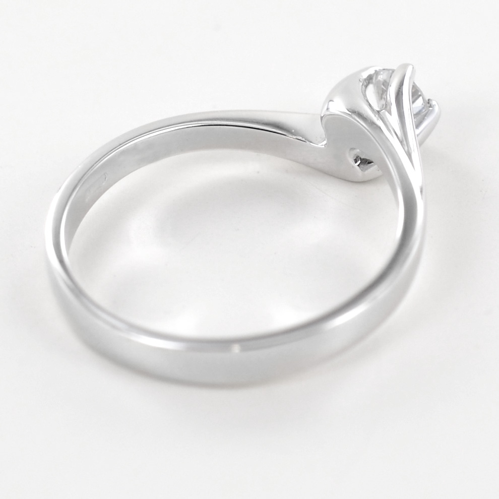 Anello Solitario con montatura Valentine diamante 0.20 carati colore H Gioiel