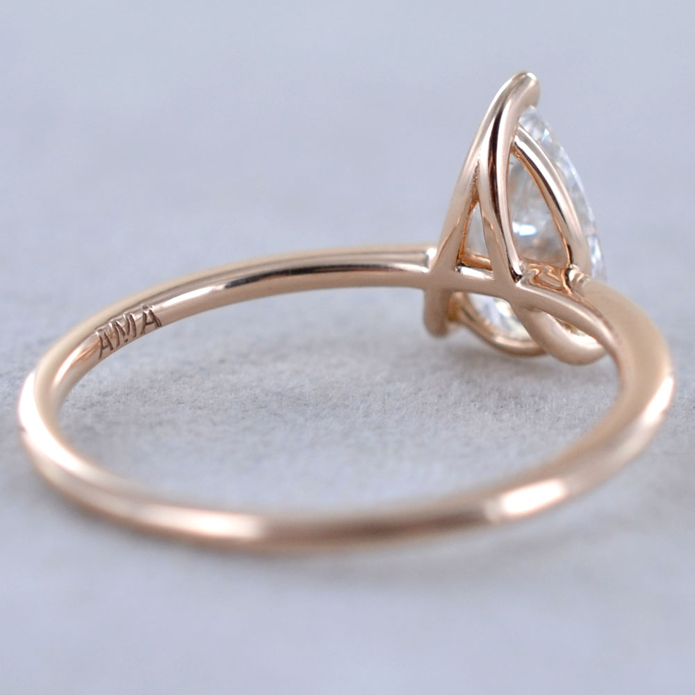 Orecchini pendenti a goccia con taglio rotondo da 0,10 ct di moissanite VVS1, in oro bianco 14 carati su argento sterling 925, regalo per San Valentino - Italia