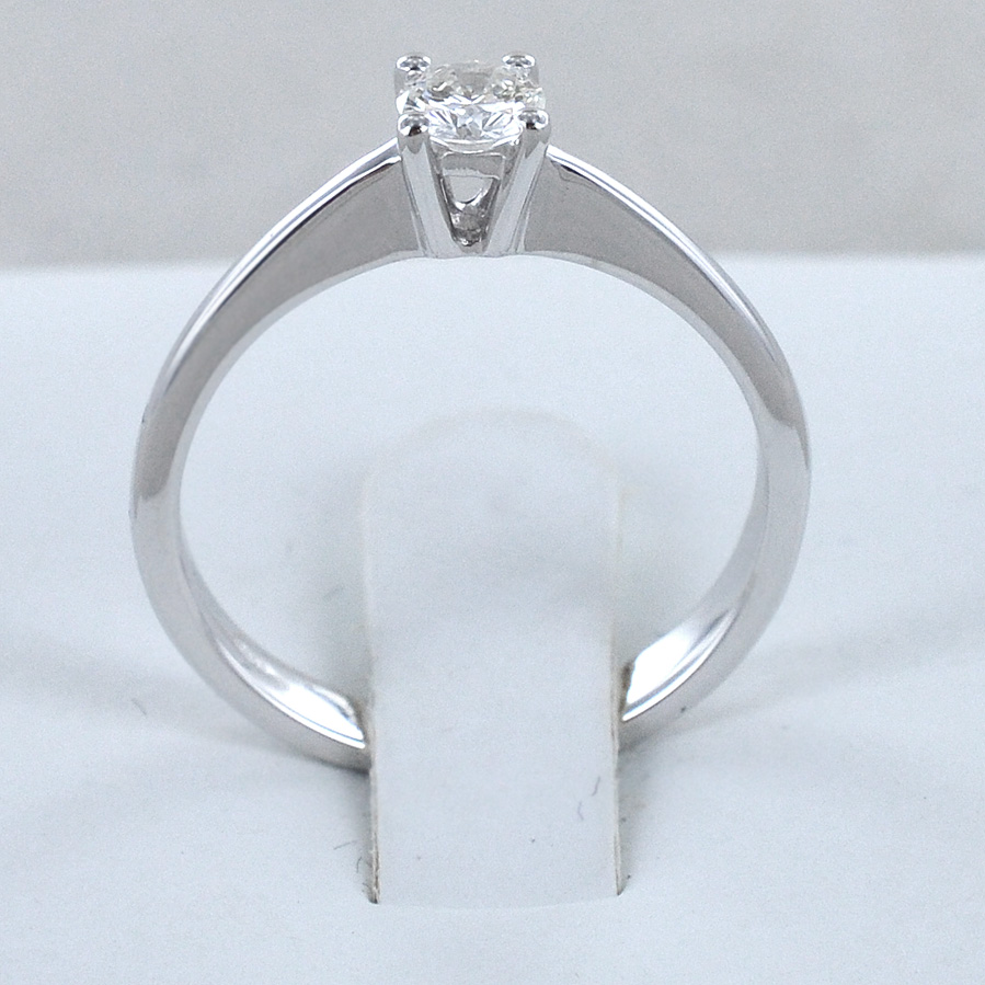 Anello Solitario medio con diamante da 0.30 carati montatura dritta Gioielli