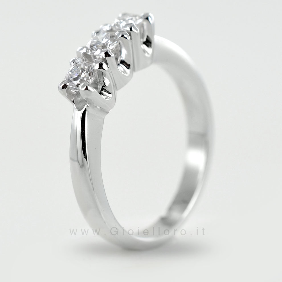 trilogy 0.20 carati prezzo