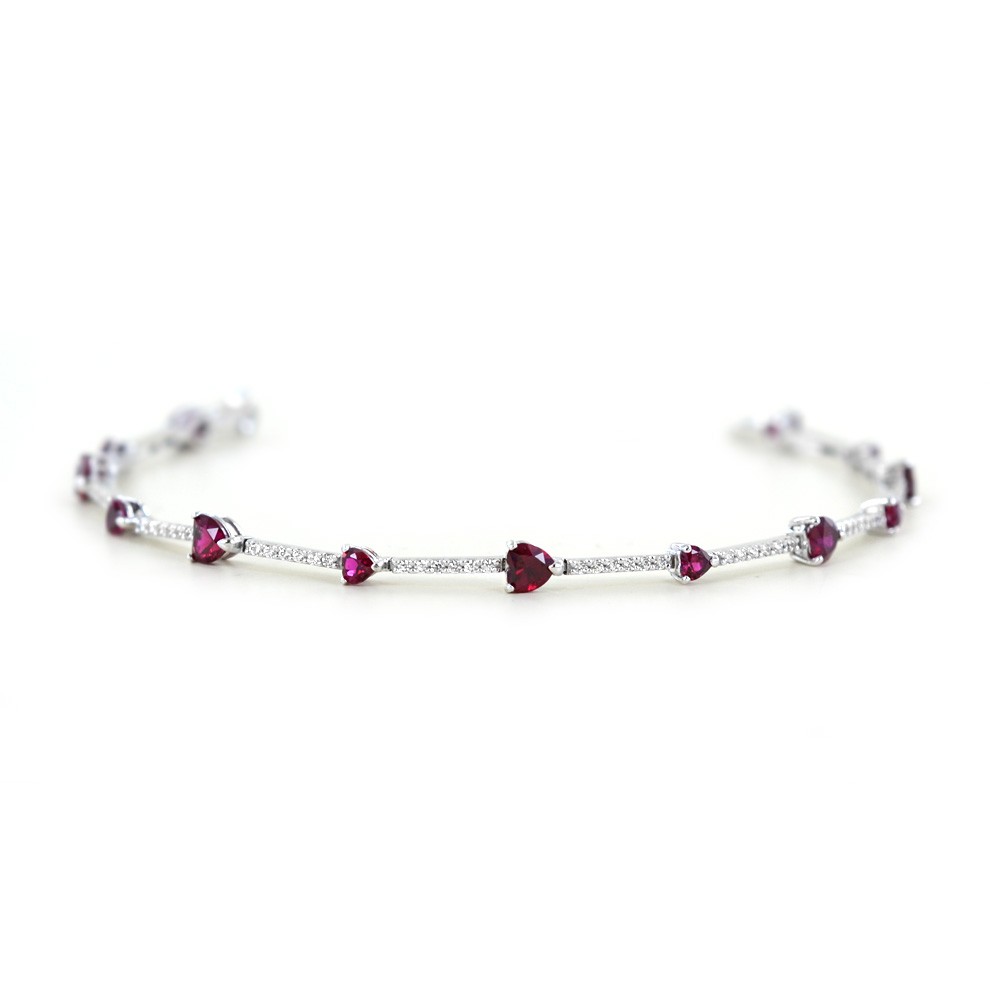 Bracciale con rubino store