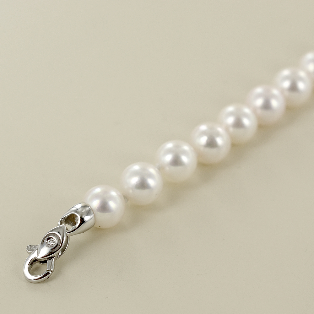 Filo Di Perle AKOYA 6.00-6.50 Mm Con Chiusura In Oro