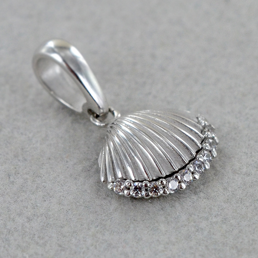 Collana Ciondolo Perla Passante Sul Girocollo In Oro Cappagli Gioielli 44783 Zoom