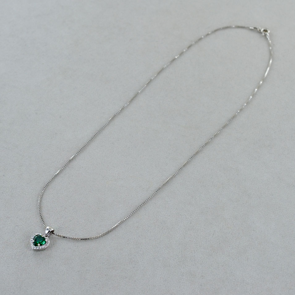 Argento sterling verde oliva zircone rettangolo ciondolo