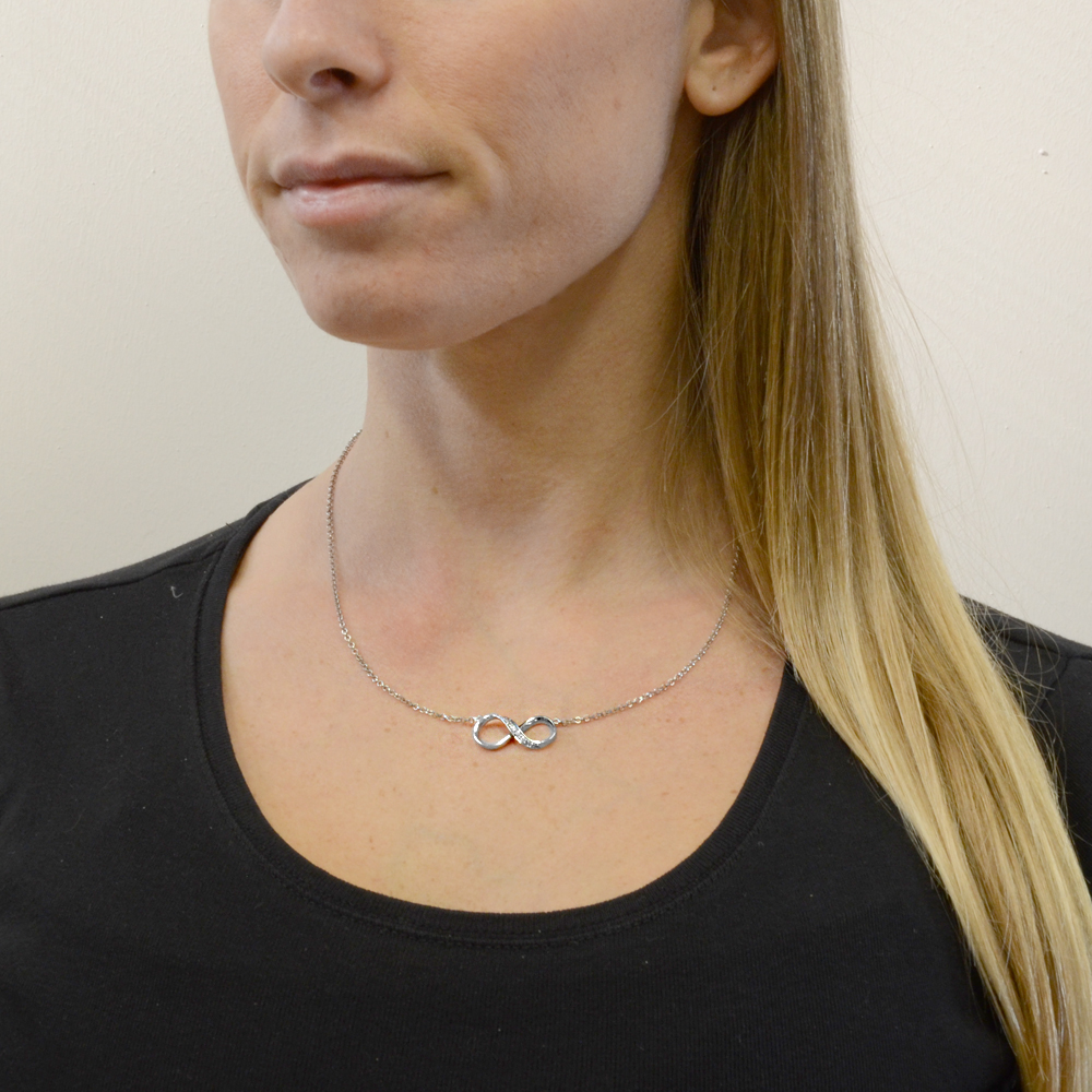 Collana Retrò Con Elemento Pendente Satinato A Mano Unito Alla Catena - Foto 4