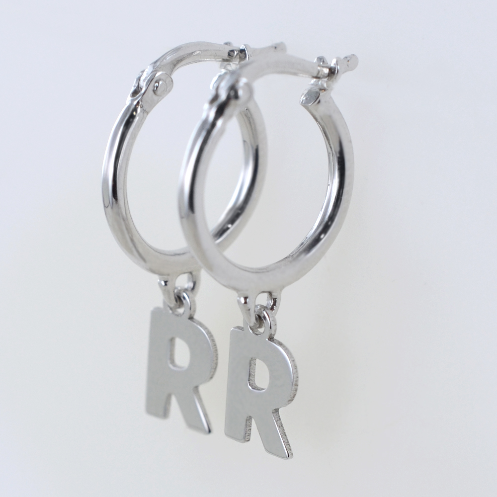 Orecchini A Cerchio Con Iniziale L In Argento 925 - Mezza Coppia 13 Mm - Gioiello Personalizzato Iyé Biyé