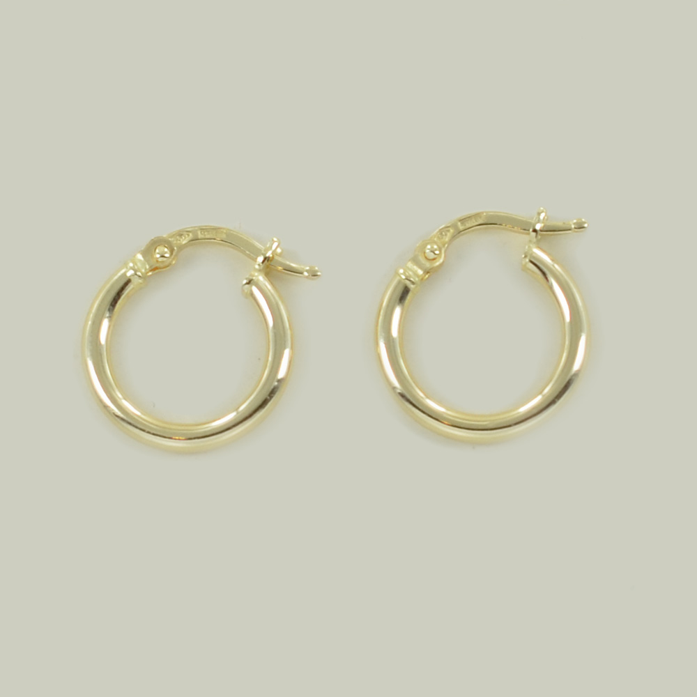Orecchini a cerchio in oro giallo con tsavorite - Sari Gold