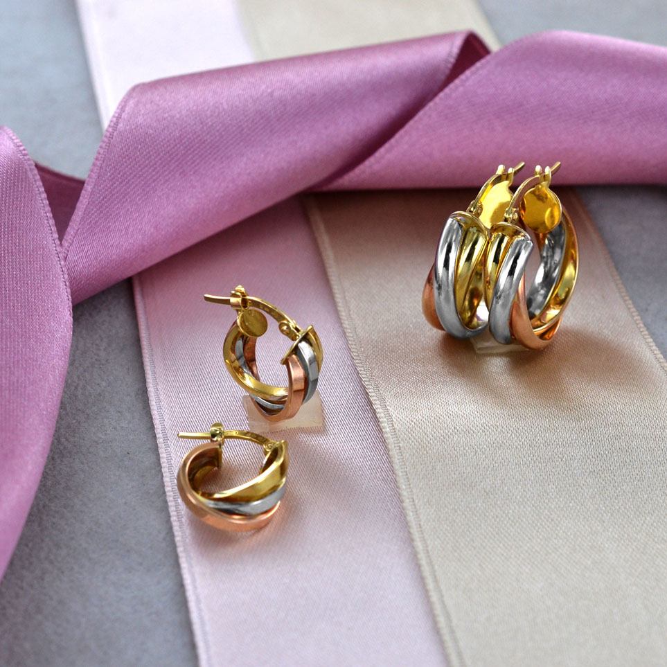Orecchini a cerchio piccoli in oro giallo bianco e rosa Orecchini a cerchio piccoli in oro giallo bianco e rosa