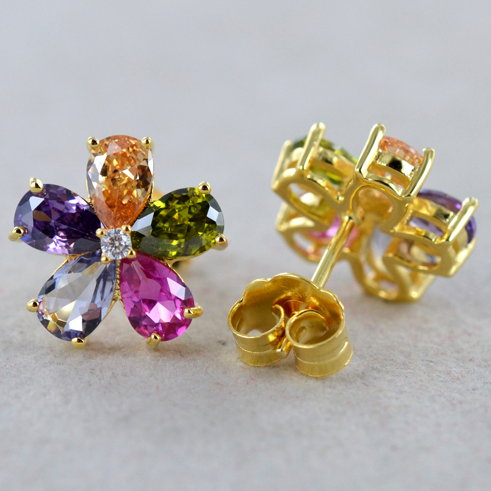 Orecchini Fiore con petali Zirconi Bianchi e centrale Zircone Bianco in