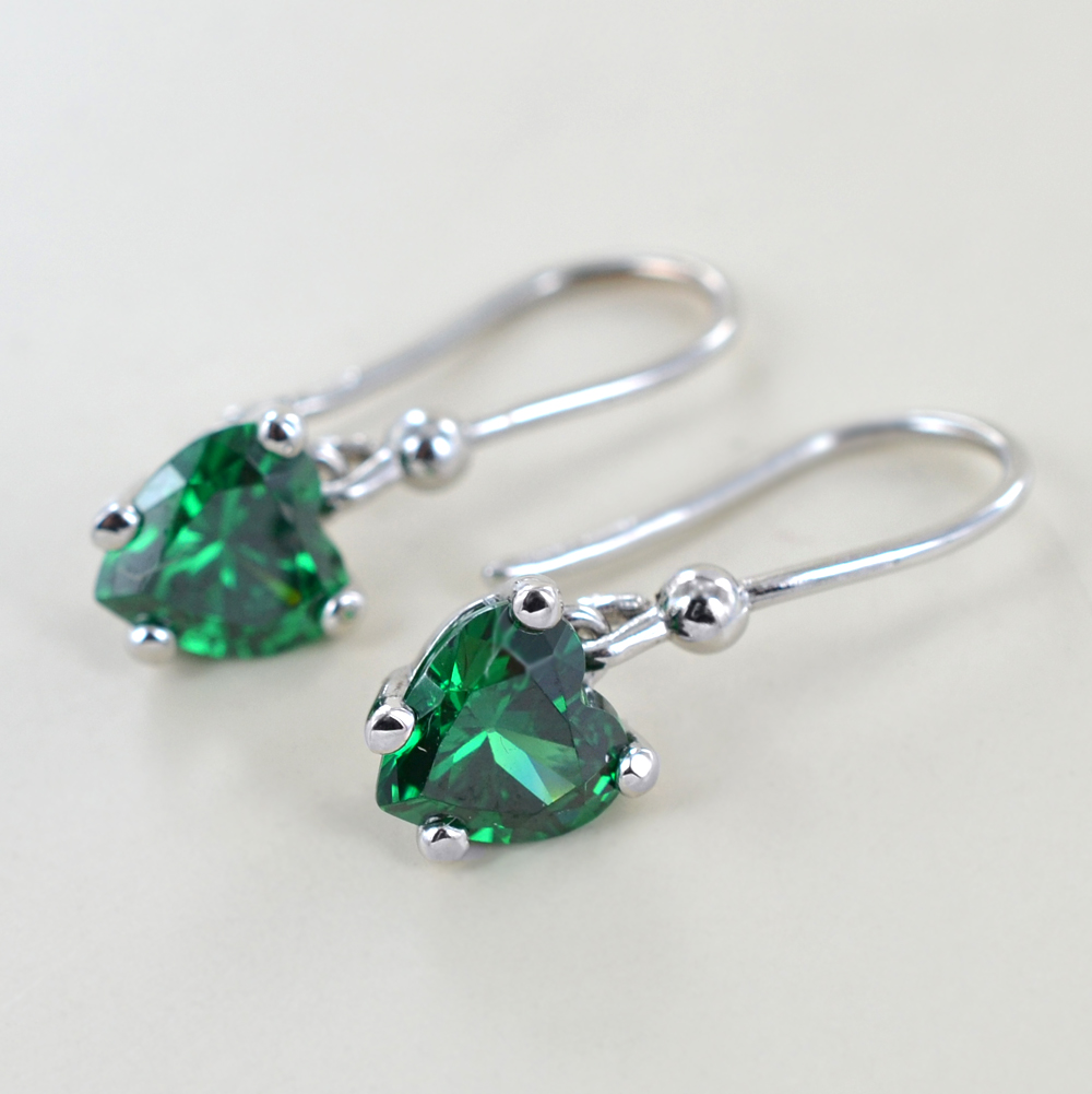 Orecchini in argento Cuore Verde zircone a pendente | - La tua gi