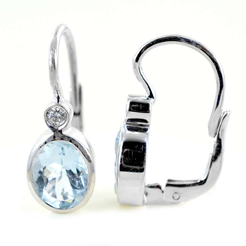 Orecchini Pendenti Acquamarina E Diamanti 2.00 Ct - Taglio Ovale, Finitura Oro Bianco 14kt