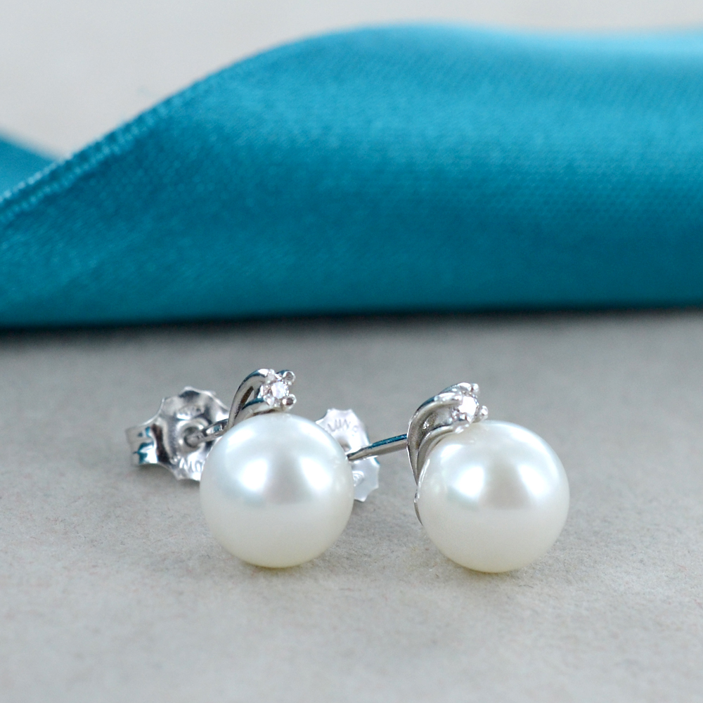 8mm Perla Coltivata IN Acqua Dolce Orecchini a Lobo Argento