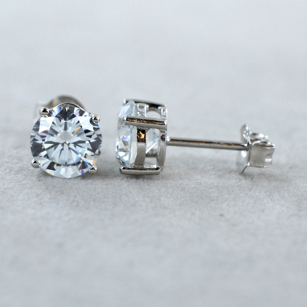 Orecchini Punto LUCE Quadrati Con Diamante Gioielleria Noci