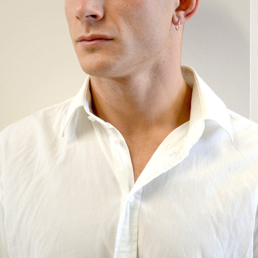 Orecchini A Cerchio Con Doppio Giro Di Zirconi Bianchi Chiusura A Scattino Placcati Oro Bianco In Argento 925