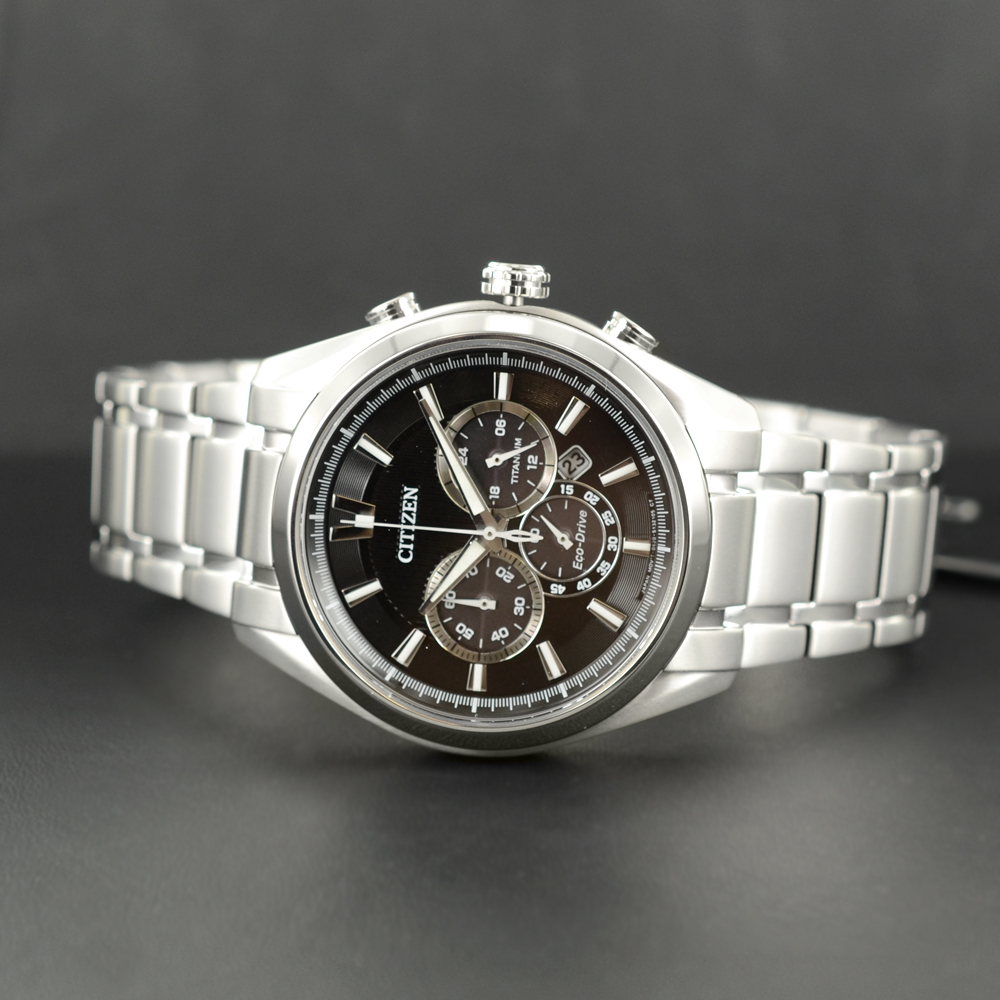 Citizen Orologio Uomo Eco-Drive CA4010-58L | Cronografo In SuperTitanio, Vetro Zaffiro, 43mm