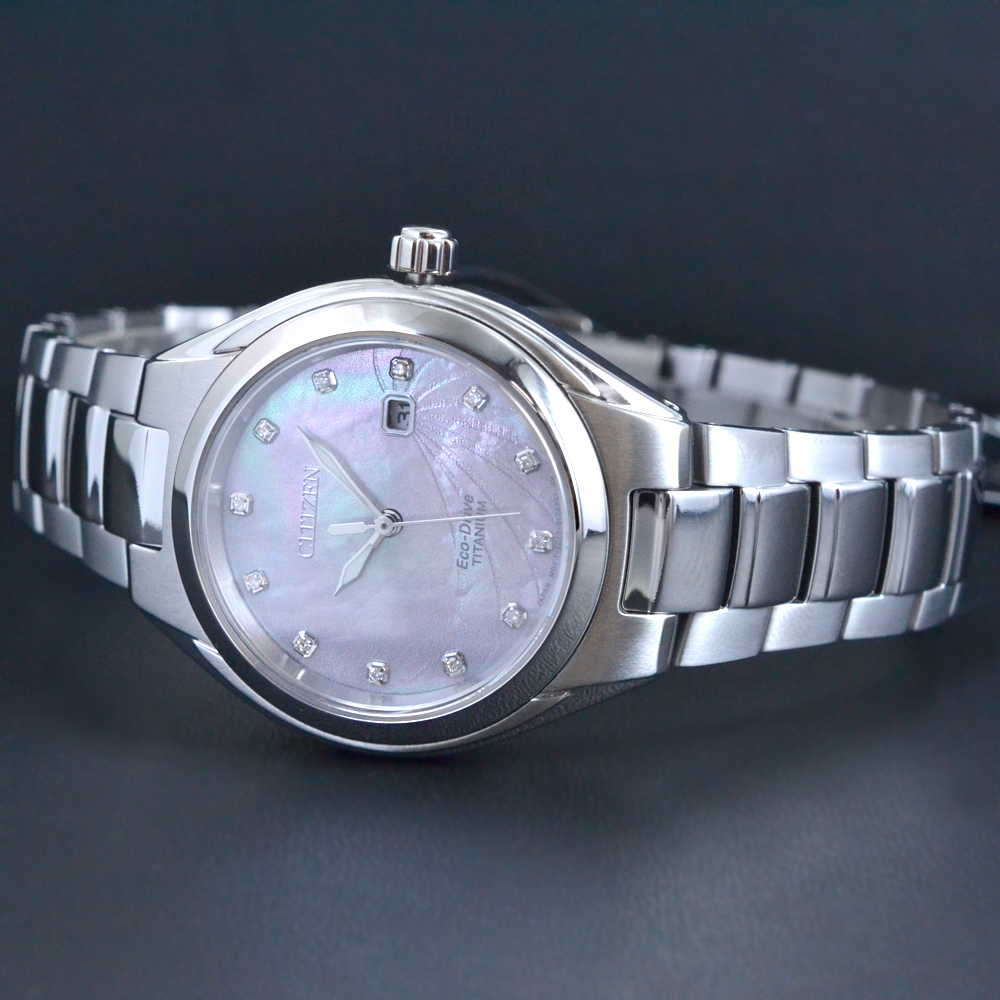 CITIZEN-ECO DRIVE DONNA TITANIO 12 DIAMANTI - Gioielleria