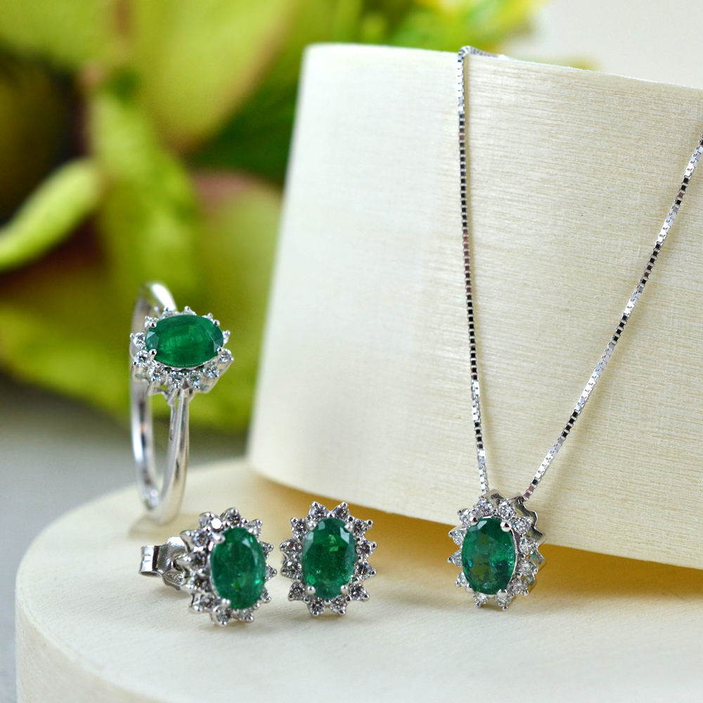 Emerald Parure Parure Smeraldi Oro Bianco Parure Di Brillanti